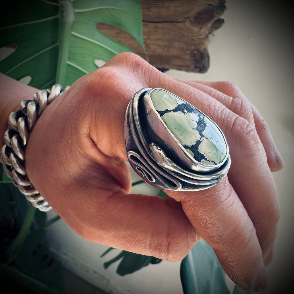 Size 8.5 (Q 1/2) Sterling silver hallmarked double wrapped snake and turquoise ring