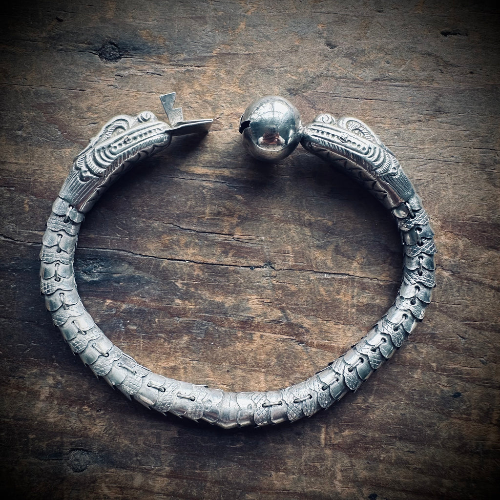 8.5” vintage handmade sterling silver articulated rare dragon bracelet