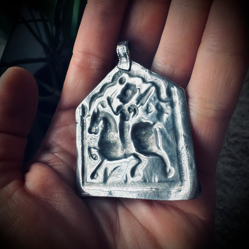 Vintage silver Goddess talisman pendant (extra large)