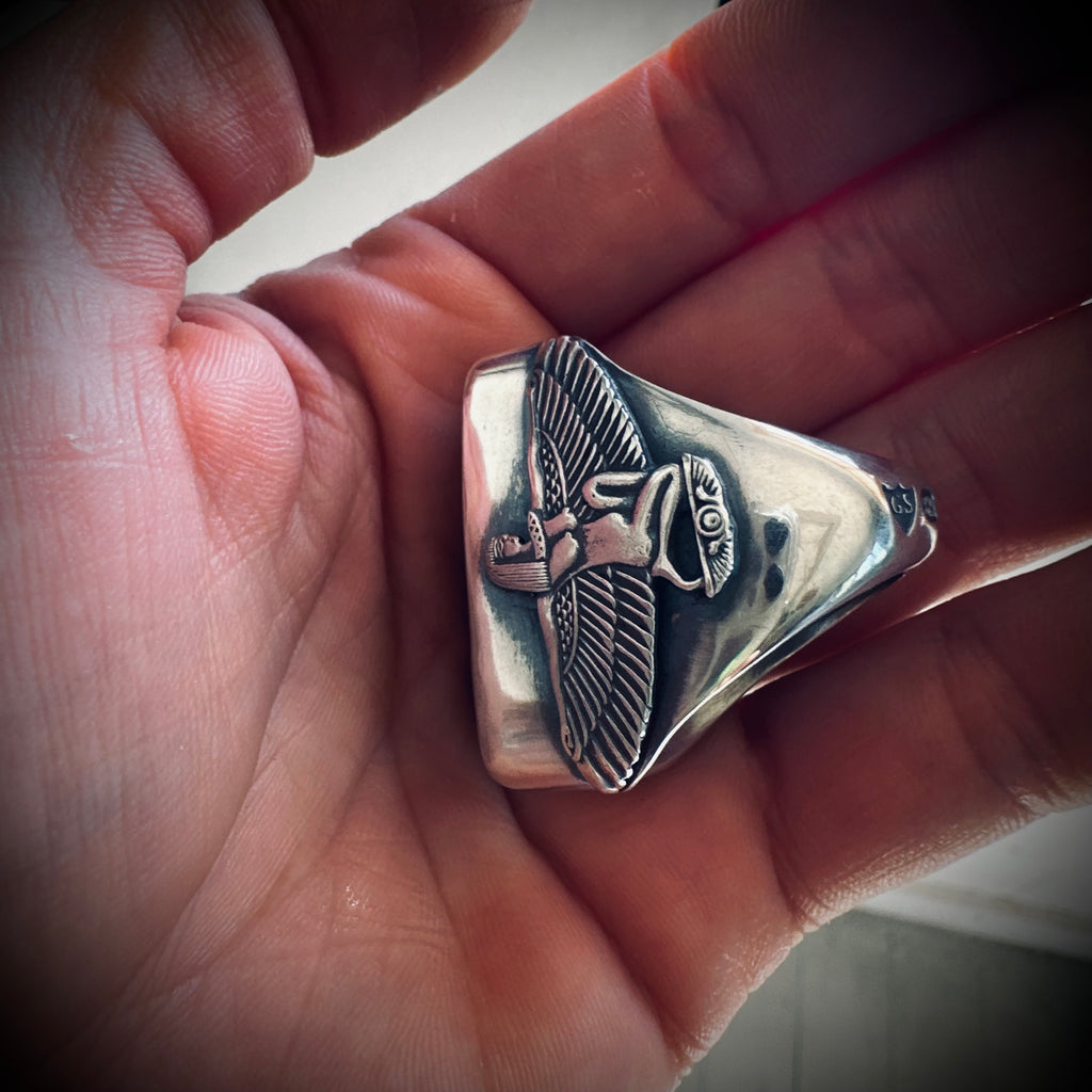 Size 9 (R 1/2) Sterling silver hallmarked turquoise winged Isis ring