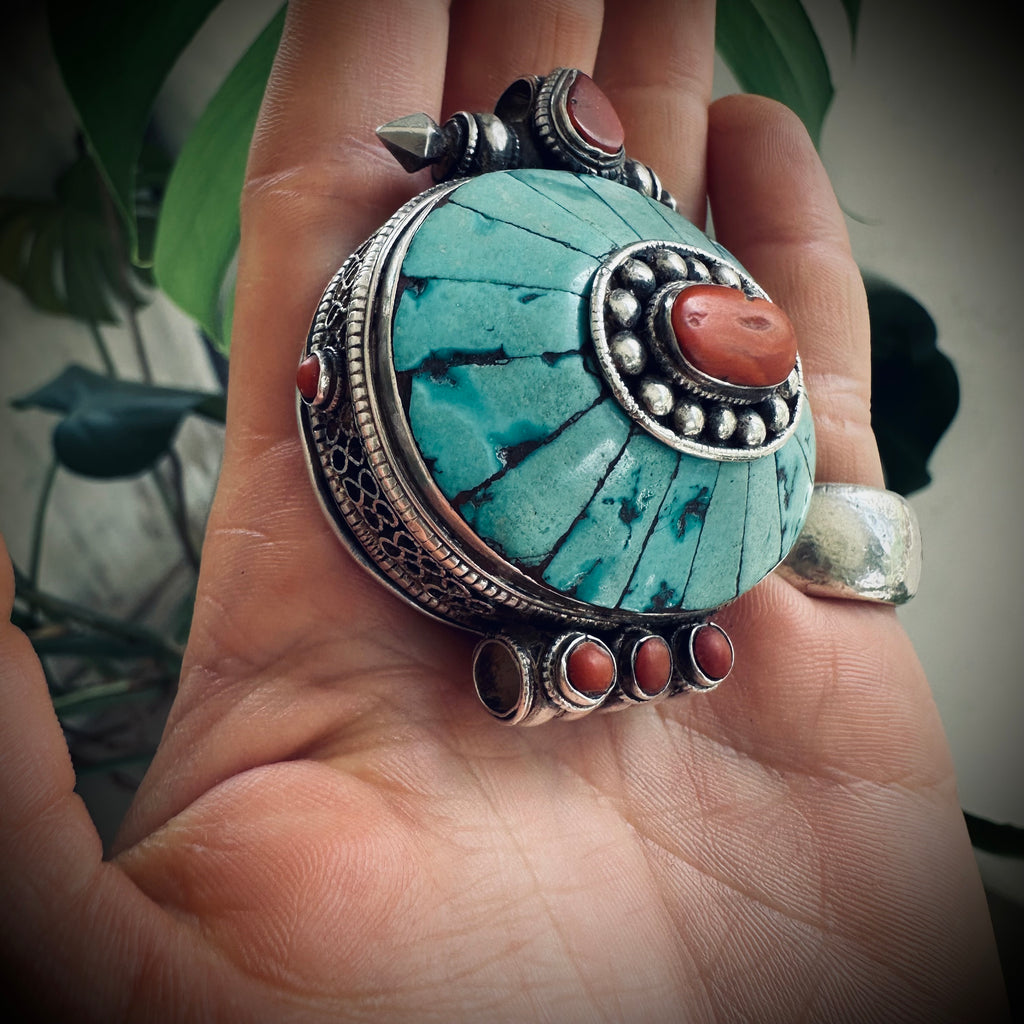Large heavy vintage Tibetan gau prayer box pendant in sterling silver and copper with snake