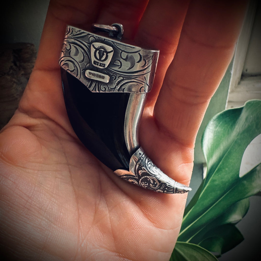 XL Hallmarked sterling silver and turquoise claw pendant in black onyx