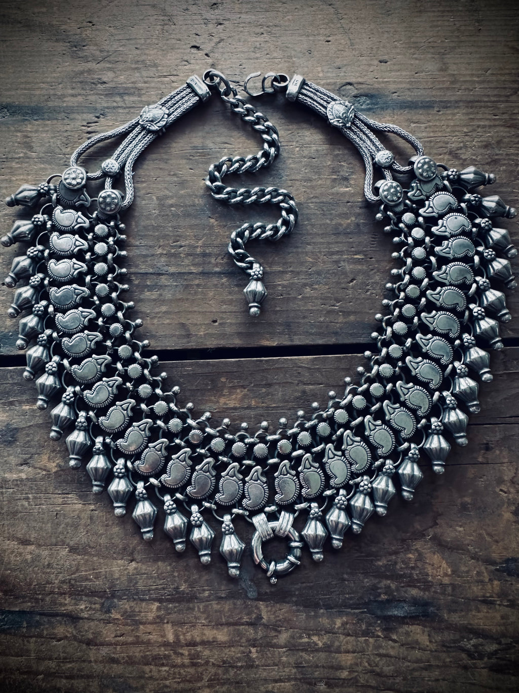 248g 16” + 6” extender big heavy Indian vintage bib necklace with chunky bolt ring in sterling silver