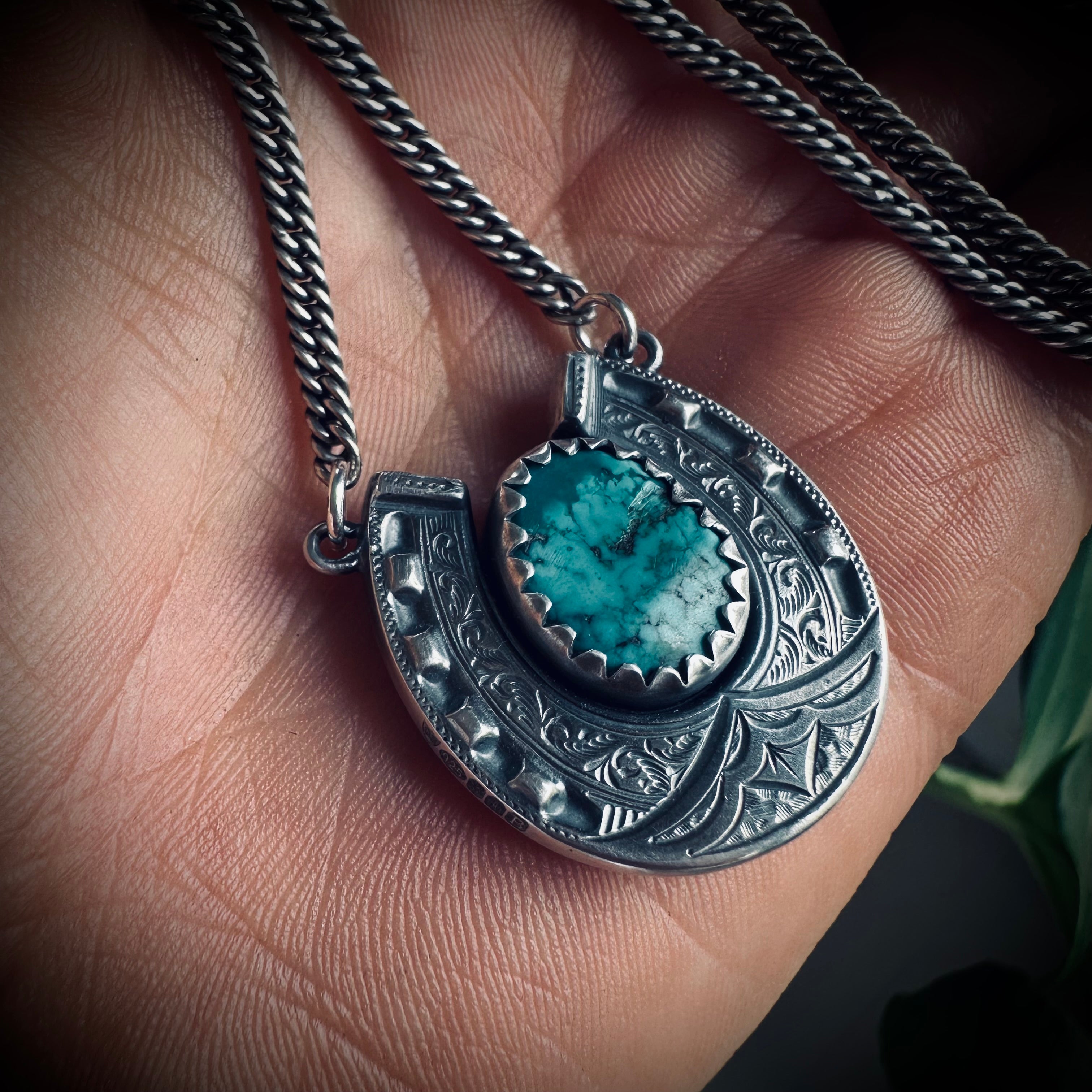 20” lucky horseshoe necklace in hallmarked sterling silver with turquoise on antique guard chain