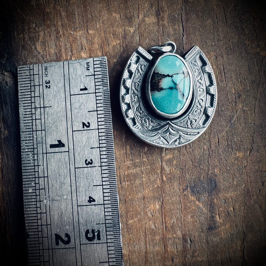 Sterling silver hallmarked lucky horseshoe necklace with turquoise