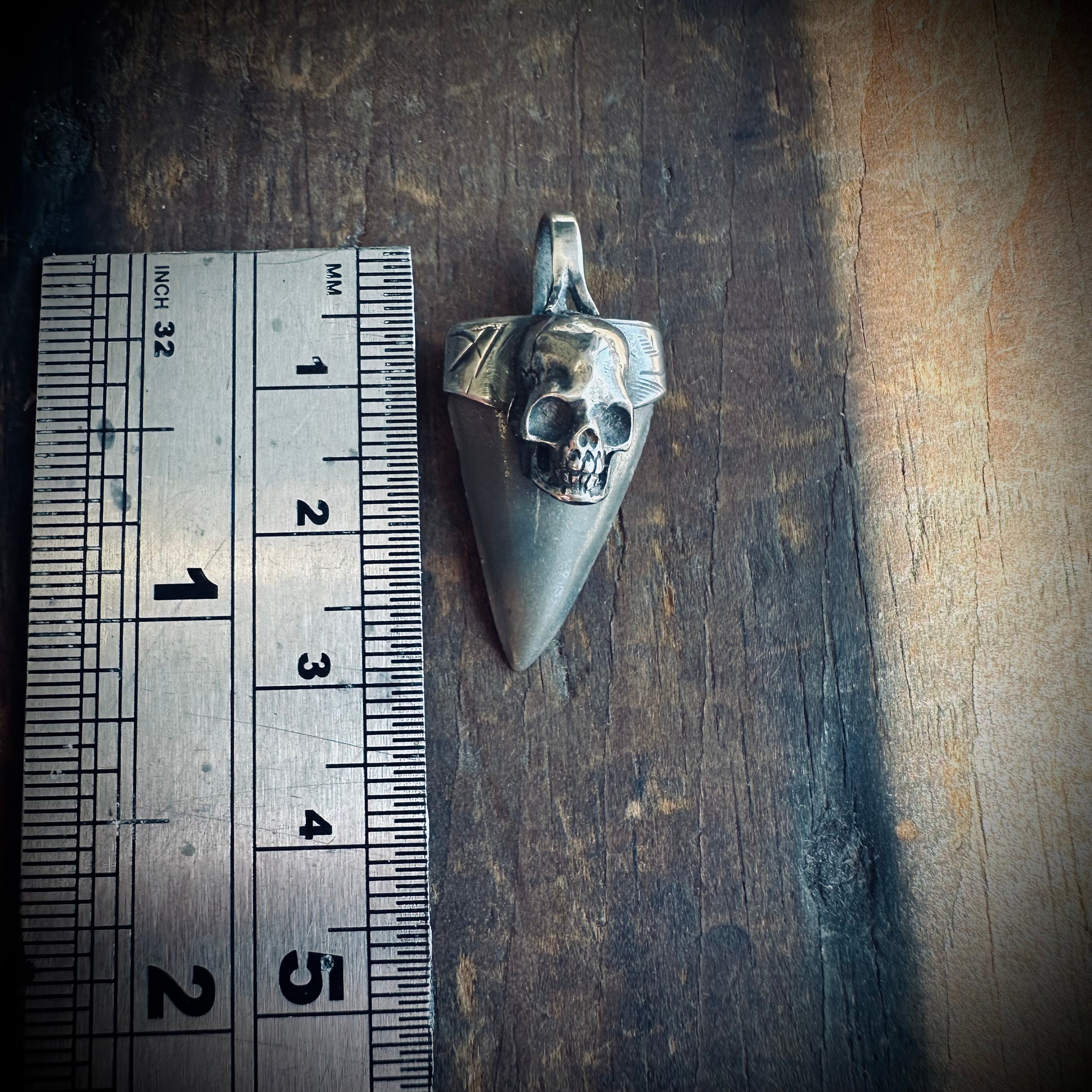 Sterling silver hallmarked fossil shark tooth pendant with skull