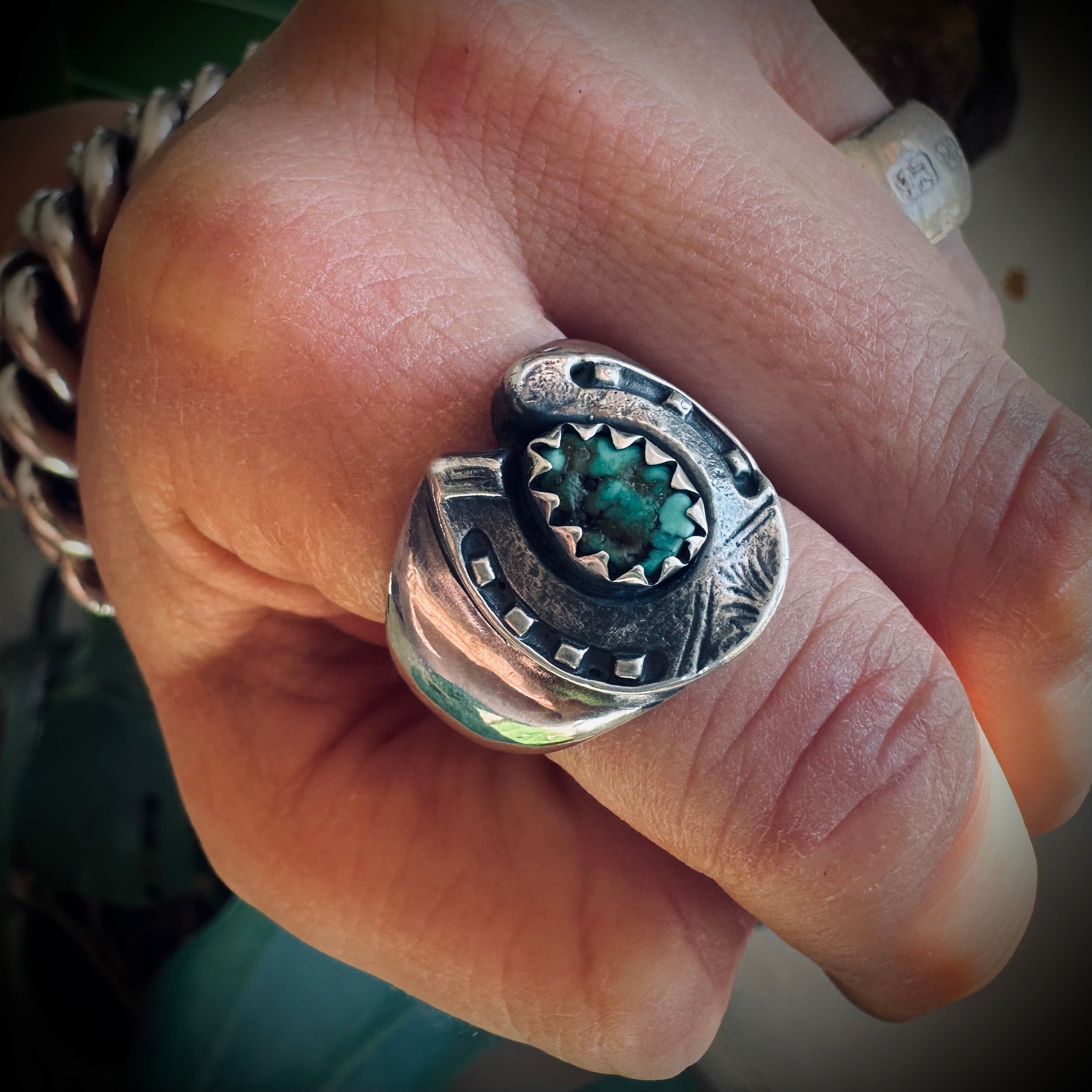 Size 8 (P 1/2) Sterling silver hallmarked lucky horse ring with turquoise