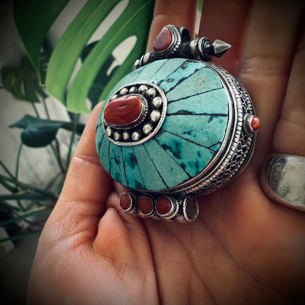 Large heavy vintage Tibetan gau prayer box pendant in sterling silver and copper with snake