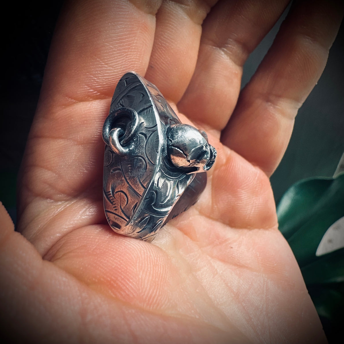 Sterling silver hallmarked fossilised shark tooth pendant