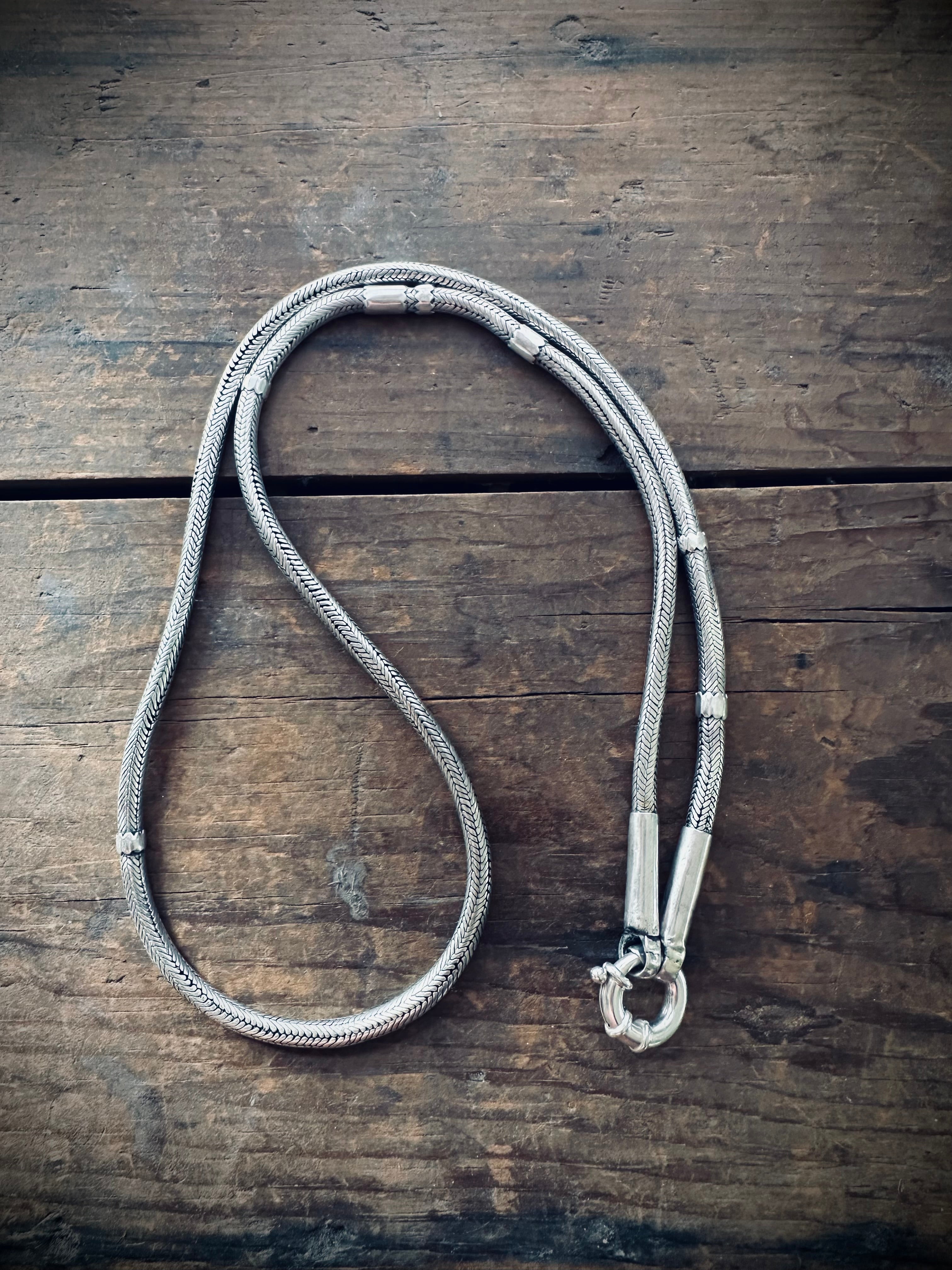 28” 93g visibly mended vintage Indian snake chain in sterling silver