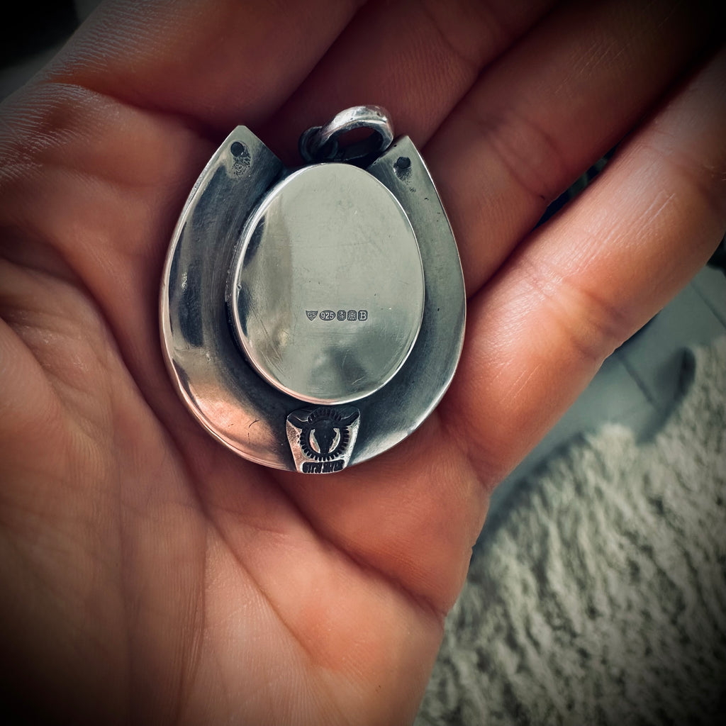 Sterling silver hallmarked lucky horseshoe necklace with turquoise