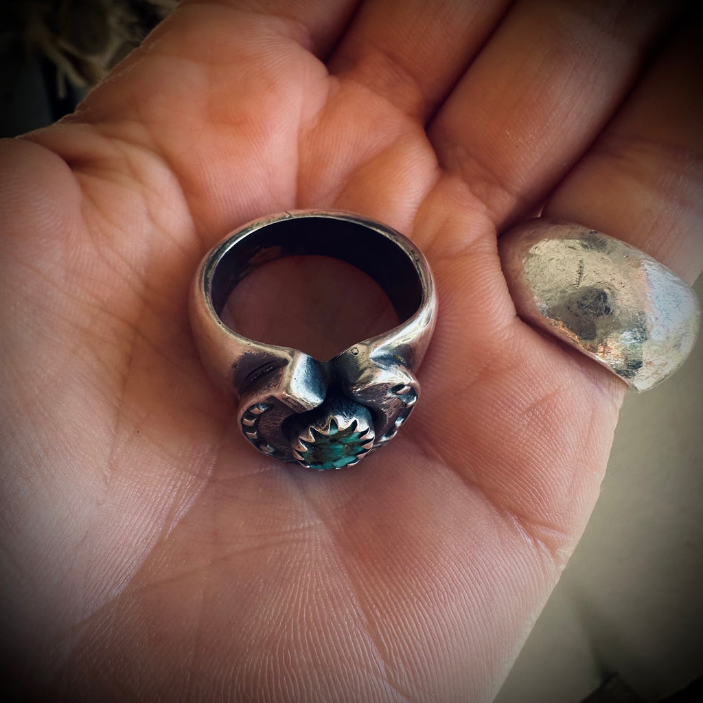 Size 8 (P 1/2) Sterling silver hallmarked lucky horse ring with turquoise